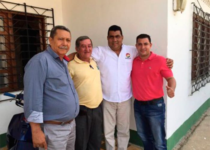 'Candidato a la Alcaldía de Plato, Magdalena, se rodea de salpicados'