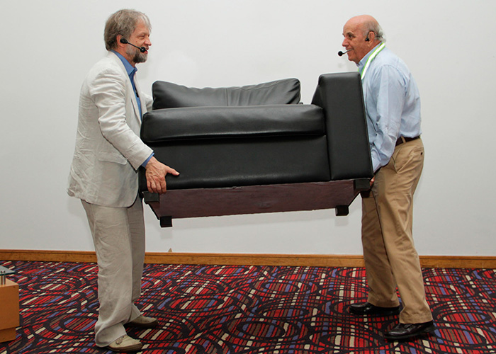 Mockus se la juega por Armitage para la alcaldía de Cali