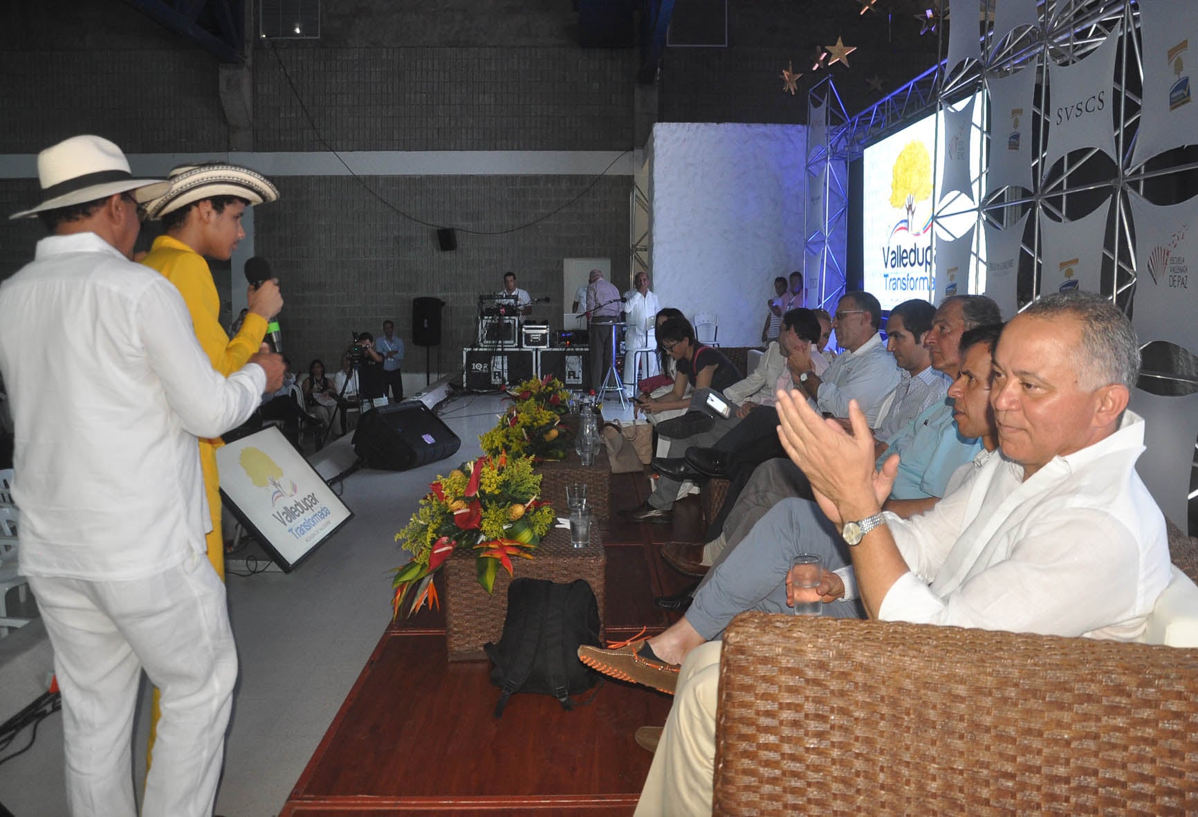  - El fin de Natalia Springer en La FM con Vicky Dávila