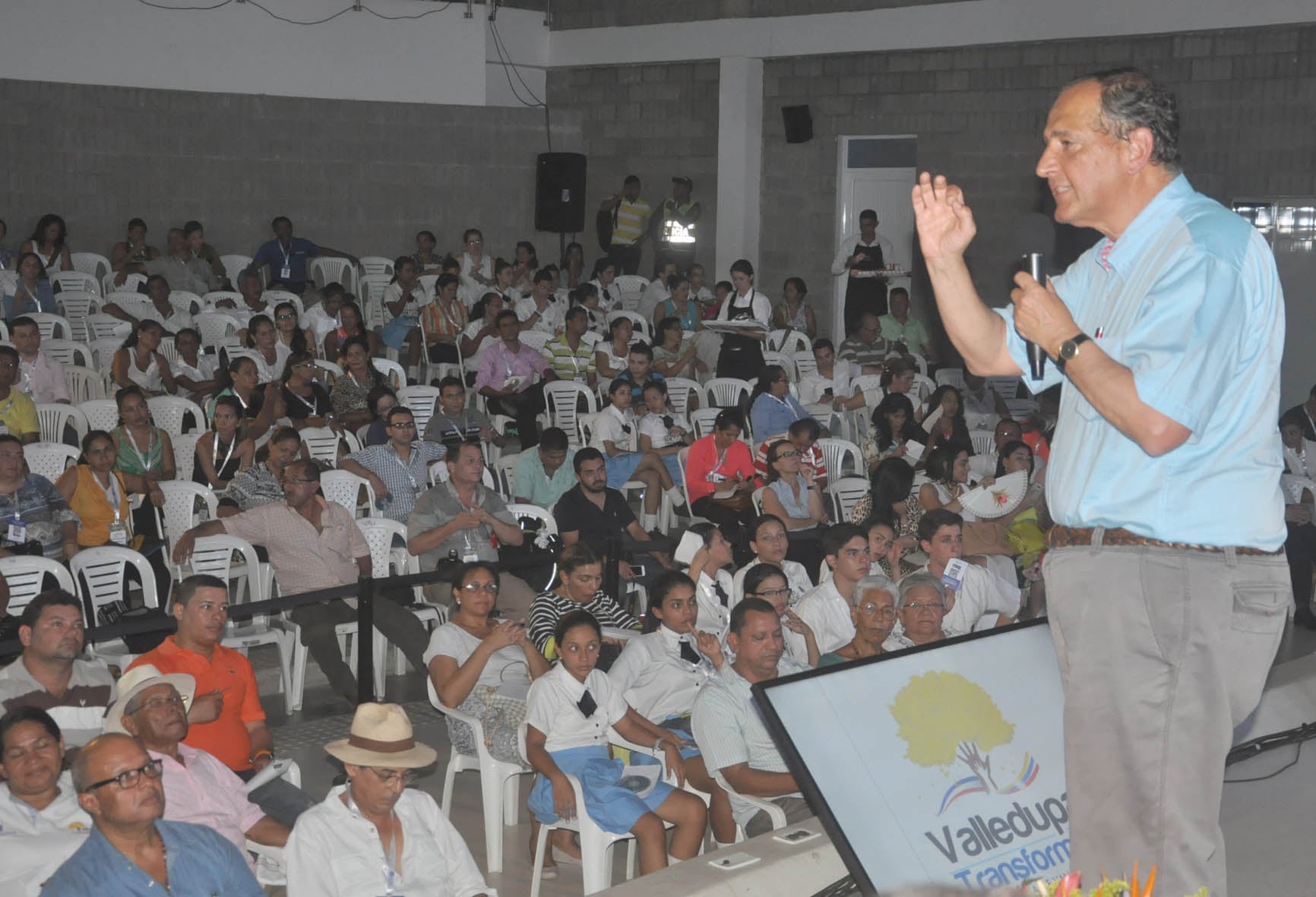  - El fin de Natalia Springer en La FM con Vicky Dávila