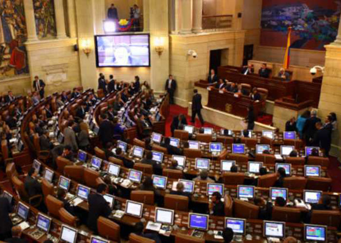 El indignante aumento de salario de los parlamentarios y más...