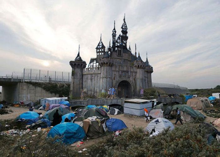 Banksy le dejará Dismaland a los refugiados