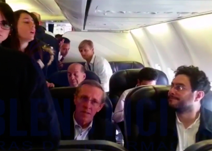 En video: el ambiente que se vive en el avión que llevará los invitados de Santos a La Habana