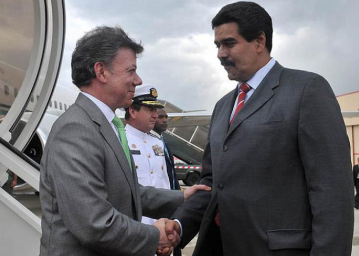 Una conversación de pocos Santos e Inmaduros