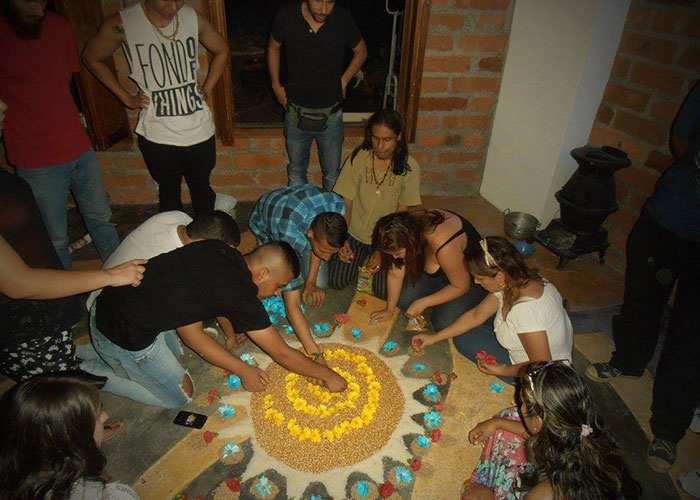 'Nosotros no sacrificamos animales o personas'