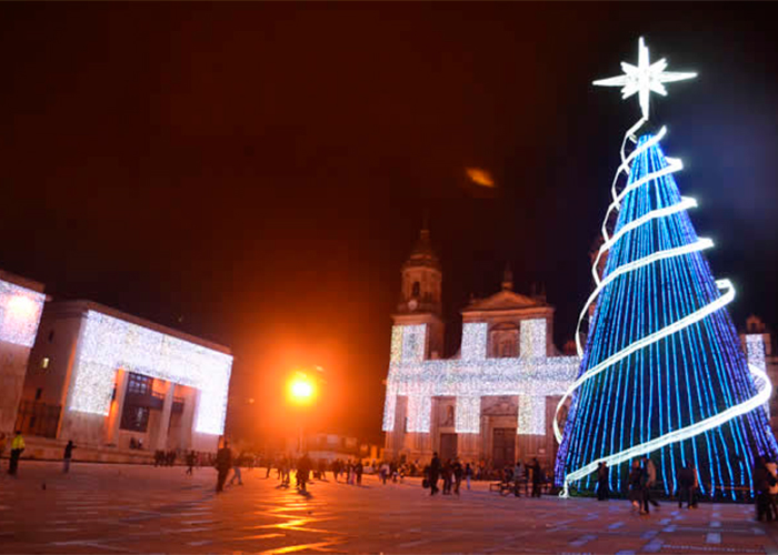 Miles de millones usados para el 'cambio climático' desperdiciados en luces de navidad