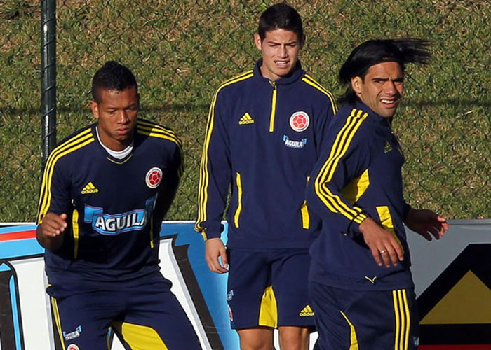 Todos contra Falcao y nadie contra Guarín