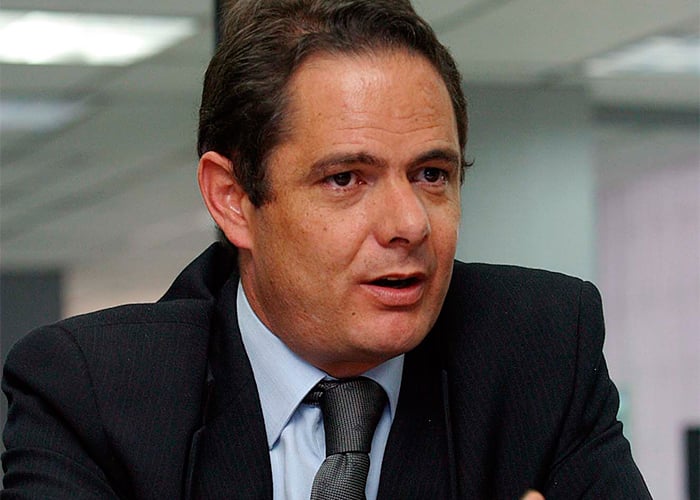 Vargas Lleras, el rey en la sombra