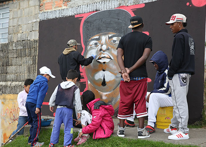 Distrito promueve feria de empleo para jóvenes y movimiento hip-hop