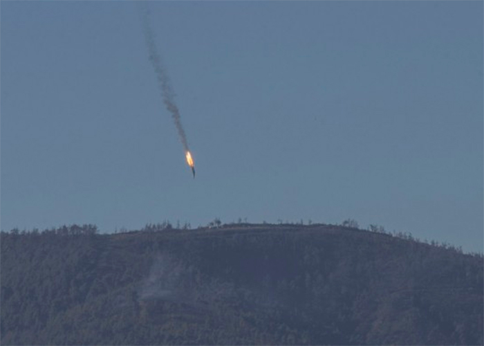 Video del momento que Turquía derriba un avión Ruso