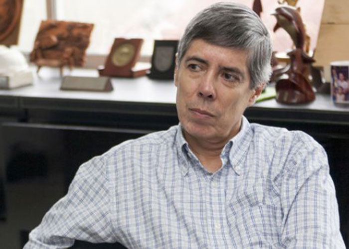 Y más contratos de Alan Jara para el bilingüismo del Meta