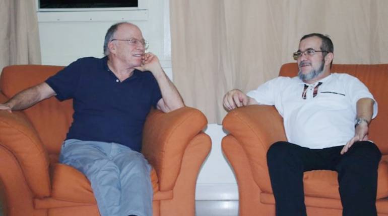 ¿Que resultó de la reunión entre Enrique Santos y Timochenko?