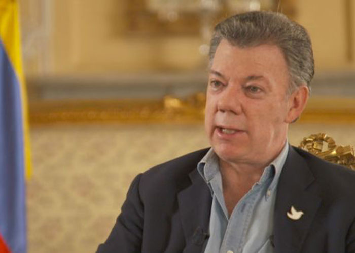 'Si pierdo el plebiscito estaría en serios problemas': Santos