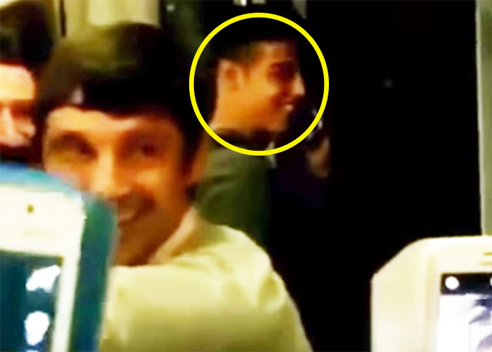 En video, James aparece en un bus en Santiago de Chile