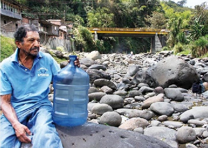 ¿Por qué hay escasez de agua en Colombia?