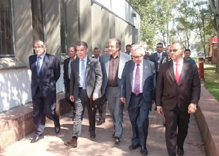 ¿Qué puede estar detrás de los chiflidos al Presidente en la U. Nacional?