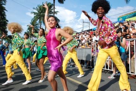 De bailarines a esclavos en la Feria de Cali