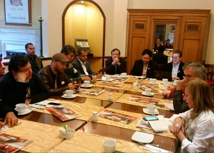 Cumbre de izquierda en Bogotá