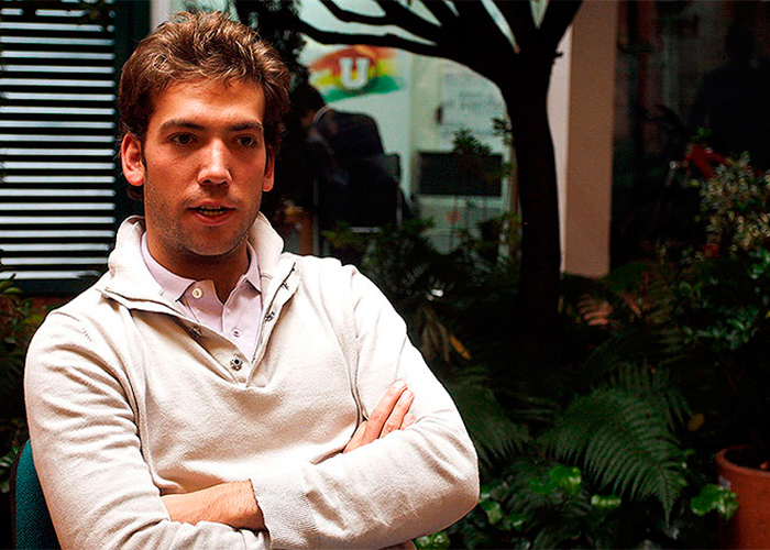 El trino de Martín Santos para defender a Uribe