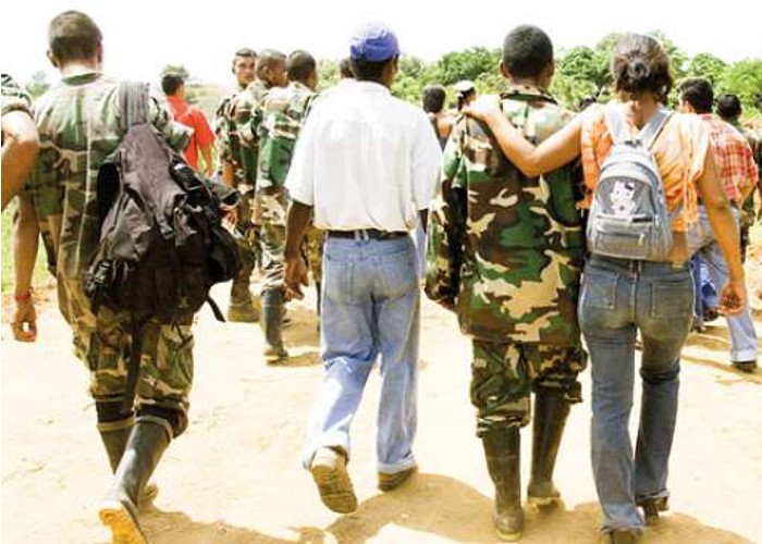 Los exguerrilleros llevan años ganando un sueldo estatal