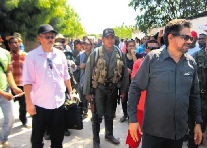 La guerrilla y la política sin armas: preparémonos para sorpresas