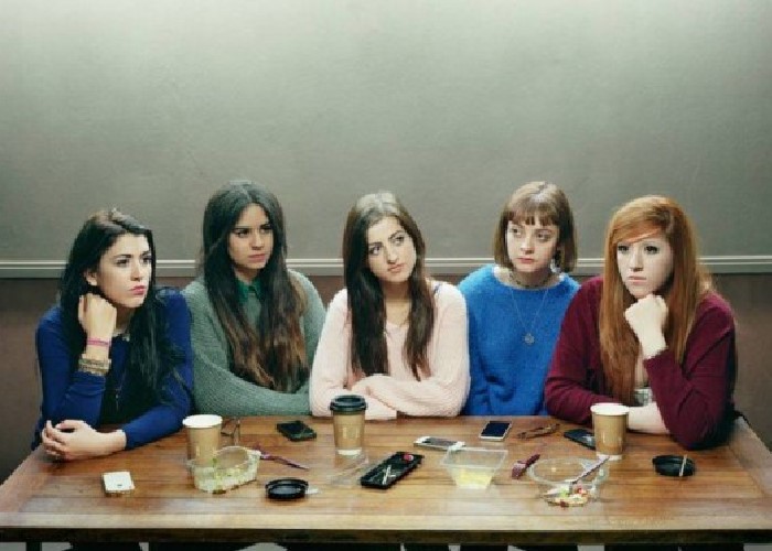 La pereza y apatía de los jóvenes retratada en fotos