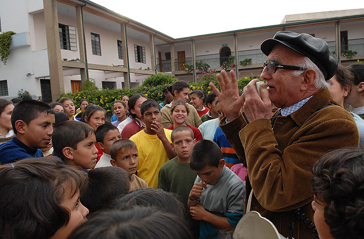 Padre Javier de Nicolo, un santo contemporáneo