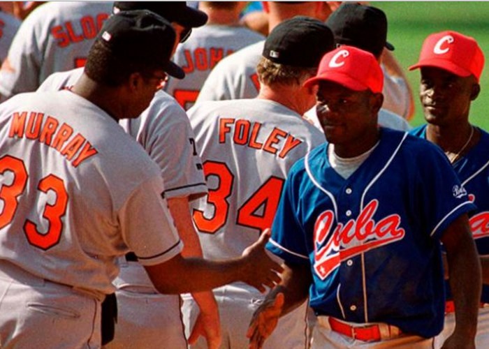 Pelota caliente: la pipa de la paz entre Cuba y Estados Unidos