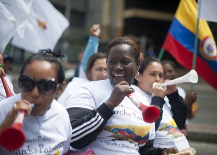 Menos flores y más conciencia con las mujeres