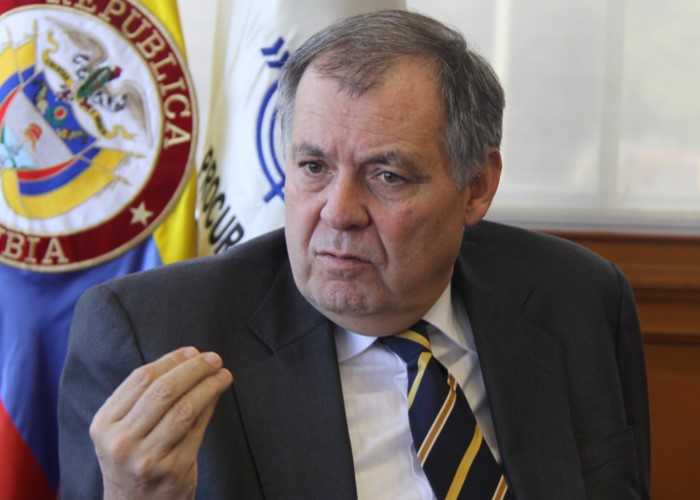 Cuando el Procurador Ordoñez justificaba las Autodefensas