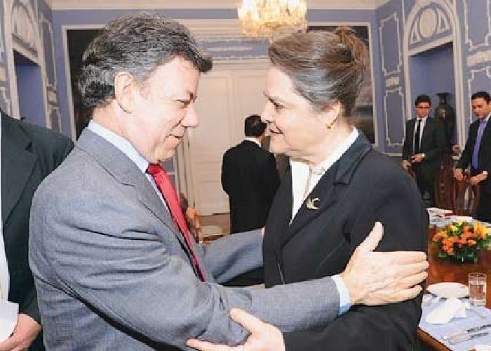 Clara López, la mejor 'santista' en Colombia