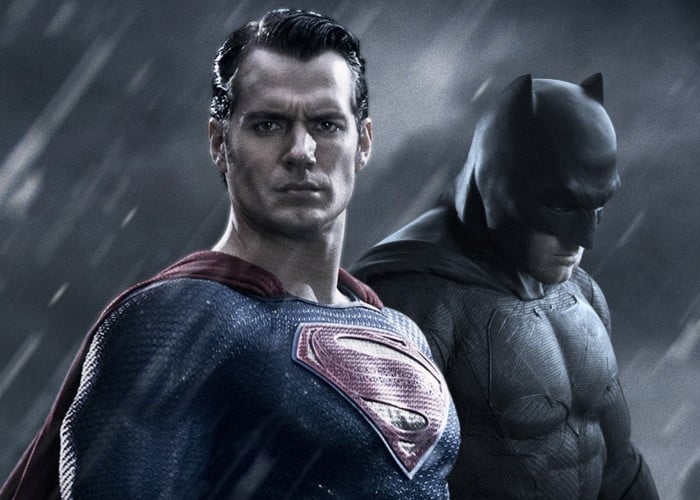 Respuesta al delirio de Iván Gallo: 'Batman Vs. Superman cine paramilitar’