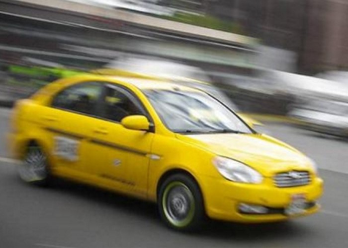 Uber, taxis y medios de comunicación