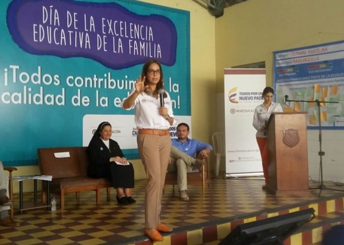 Profesora a ministra Parody: 