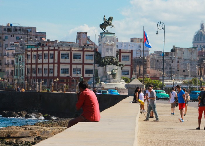 En Cuba se mira al horizonte