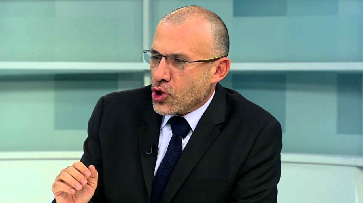 Luna de miel de Roy Barreras y Dilian Francisca Toro con Santos