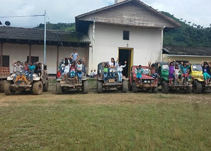 Los carros llegan por primera vez a Yunguillo