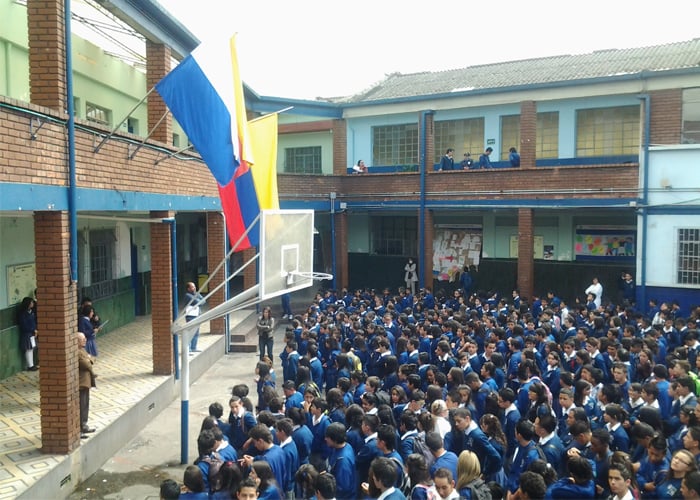 Otro colegio que estalla contra la mala administración de Peñalosa