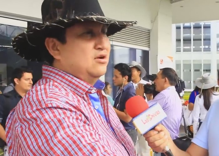 “Gano muy poquitico, apenas $7 millones”: 'John Calzones', alcalde de Yopal