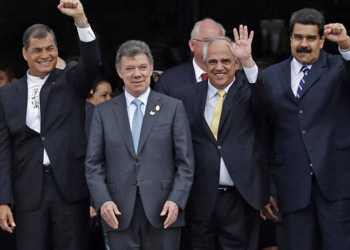 Gobierno e izquierda colombiana apoyan a Maduro, no a los venezolanos