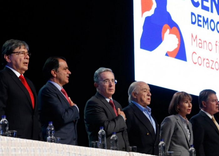 Asalto al Poder: la ley arma de guerra