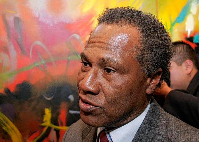 Willington Ortiz estuvo fuera de lugar en el Congreso