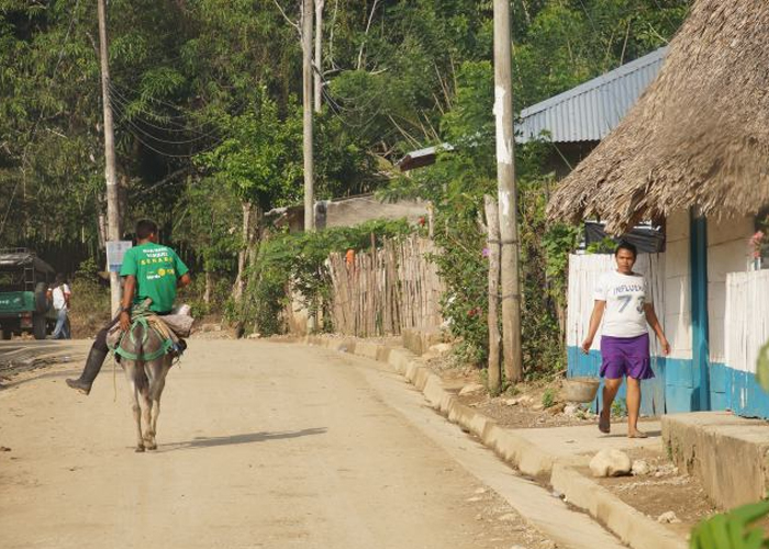 Las calles de un pueblo donde caminaba la violencia