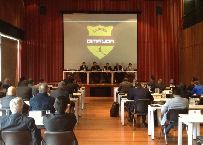 'Los ineptos que manejan el Fútbol Profesional Colombiano'