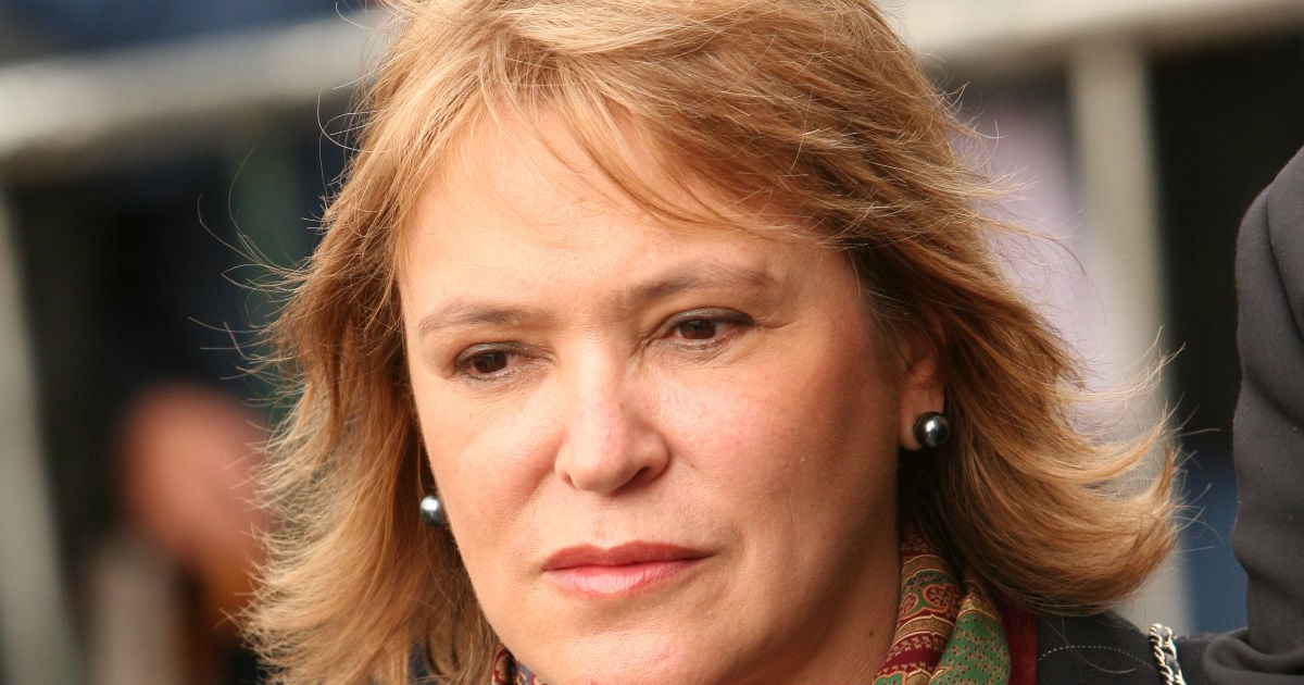 María Isabel Rueda y la rabia que le da el fin de la guerra