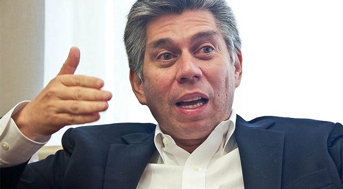  - "Me fui de Colombia cuando tuve que dormir con una pistola Pietro Beretta 9mm al lado"