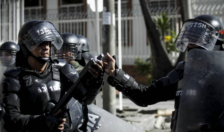 Video: La batalla del Esmad y los camioneros este 20 de Julio en Bogotá