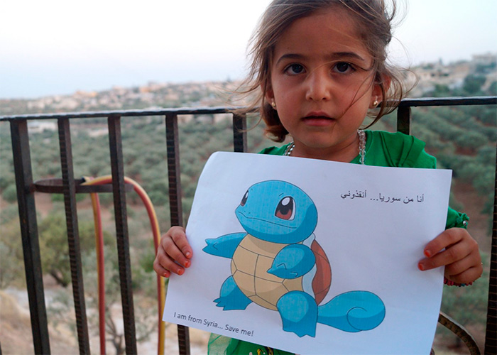 Niños sirios piden a jugadores de 'Pókemon Go' que los salven de la guerra