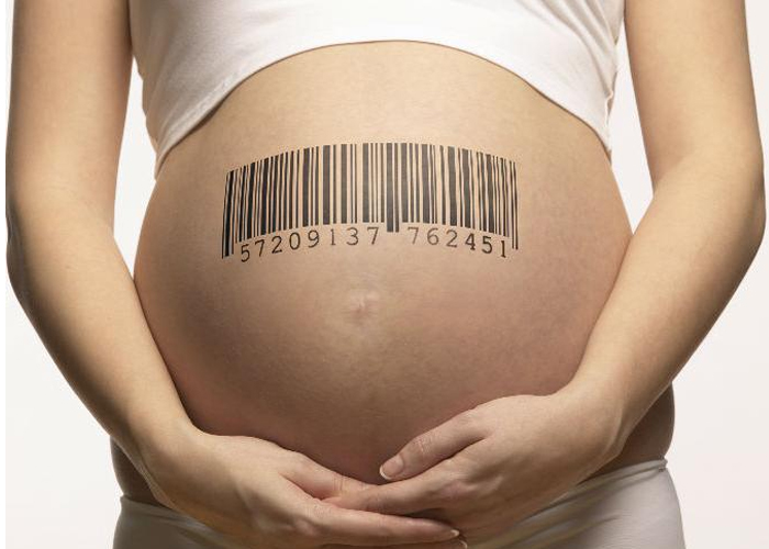 Alquiler de vientres, una la laguna jurídica en la que se ahoga Colombia