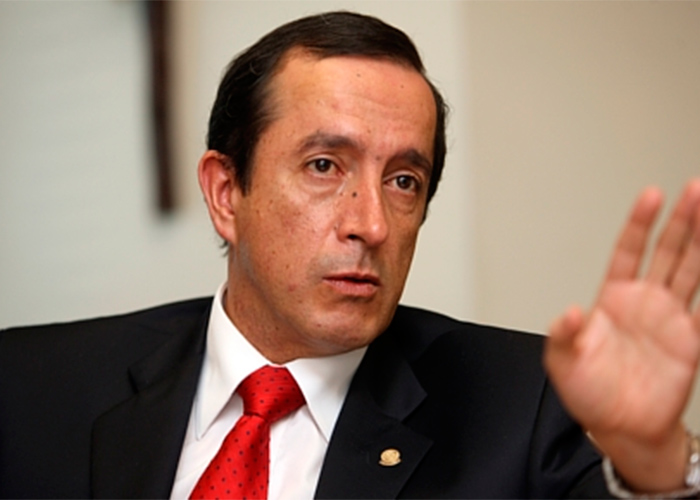 Peso pesado en la puja por la Procuraduría